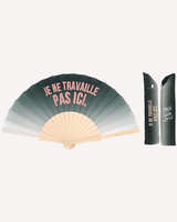 Eventail travaille pas ici podevache