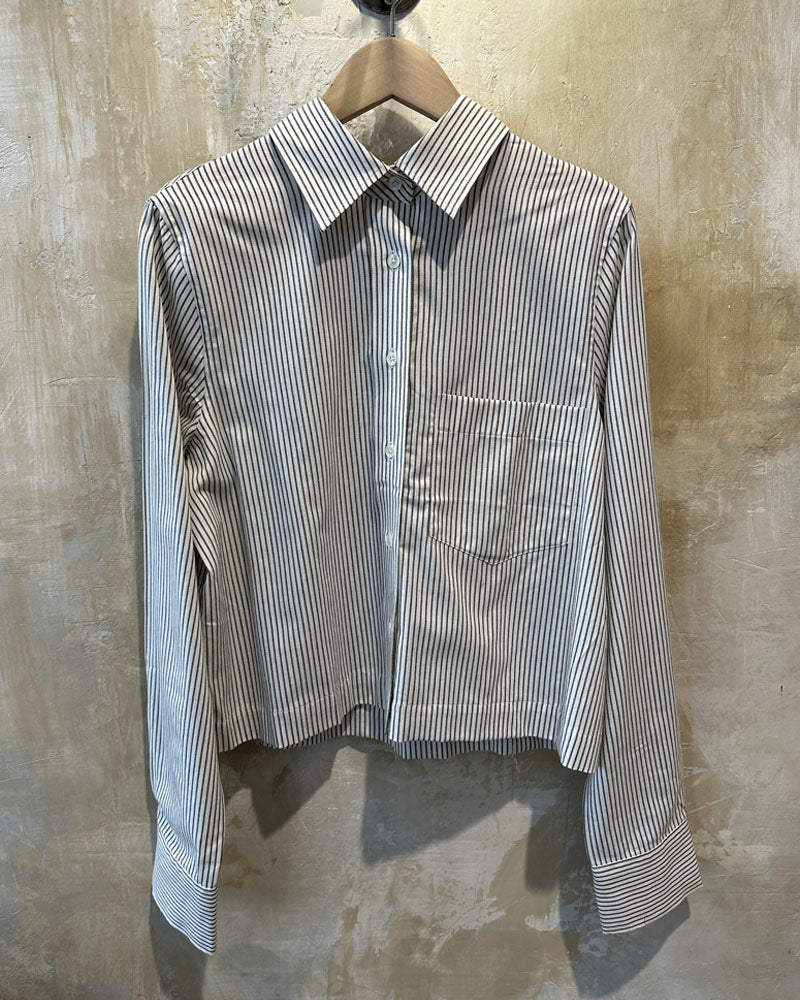 Chemise closed women