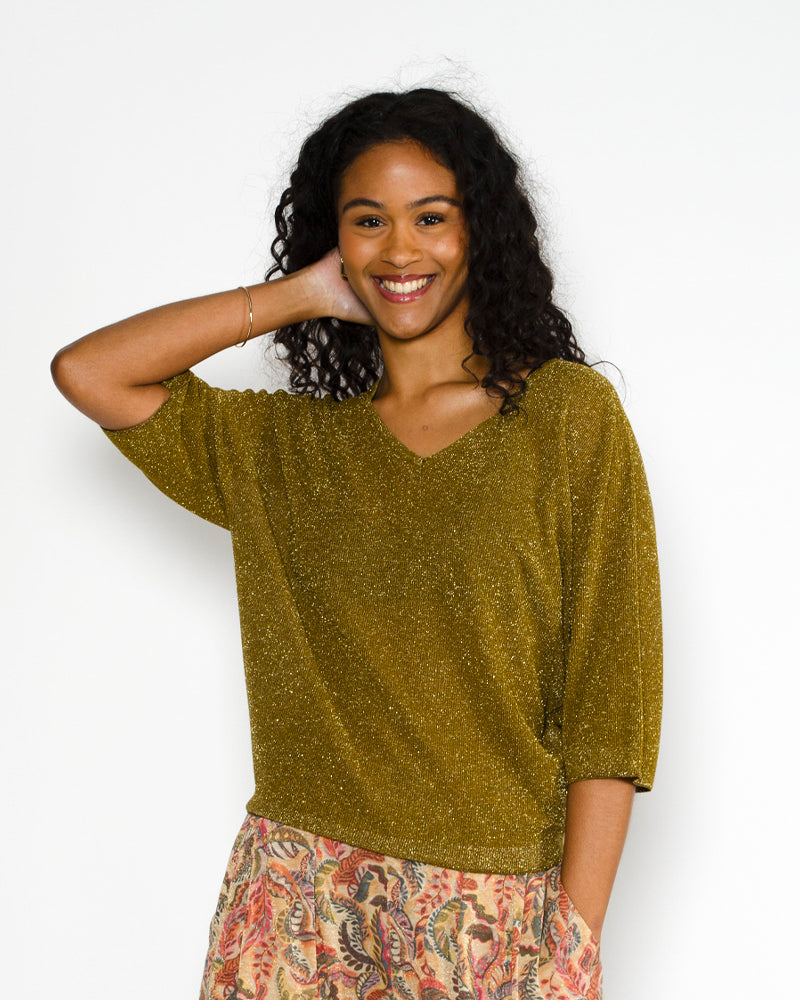 Pull col v m3/4 momoni