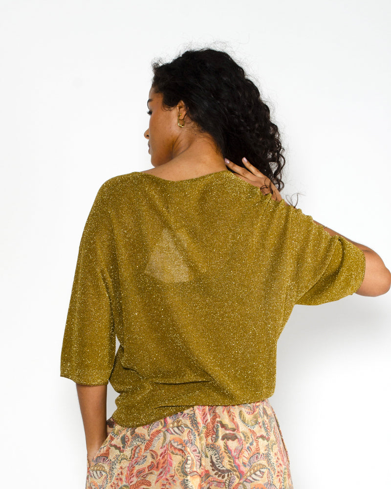 Pull col v m3/4 momoni