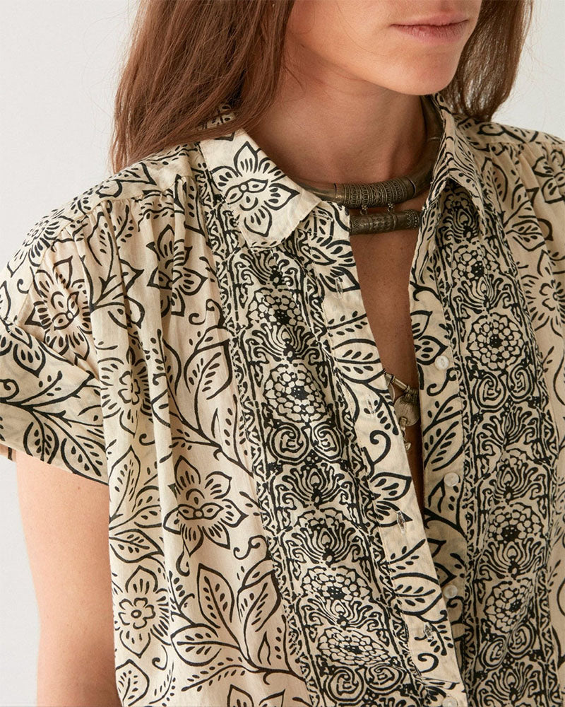 Chemise maison hotel