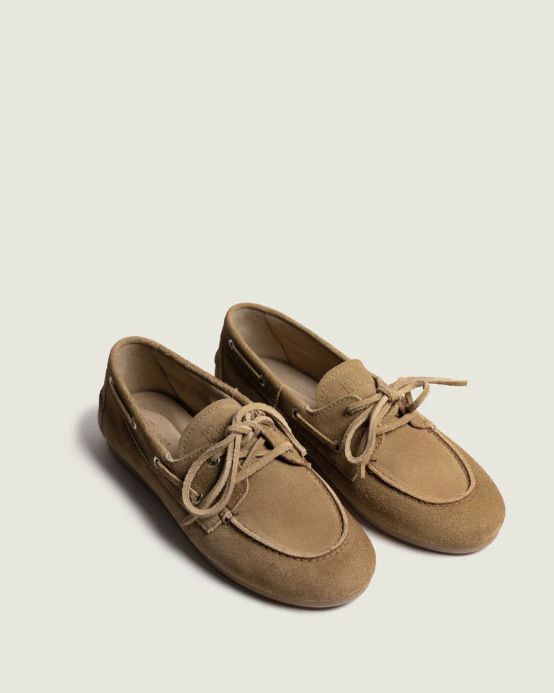 Mocassins posa