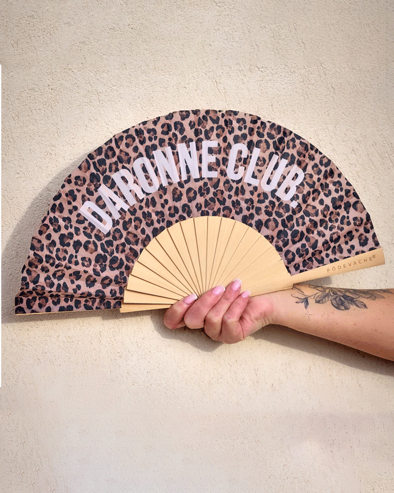 Eventail daronne club podevache