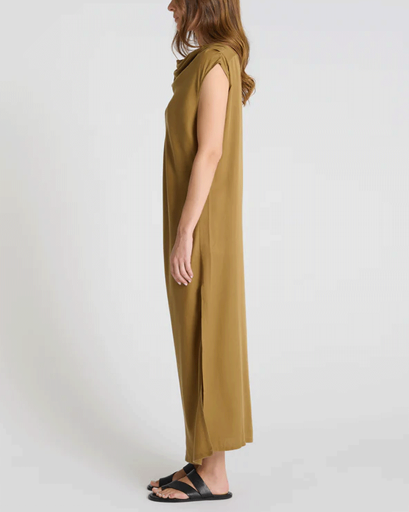 Robe hana san