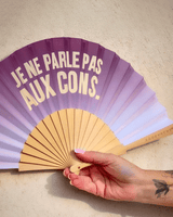 Eventail parle pas aux cons podevache