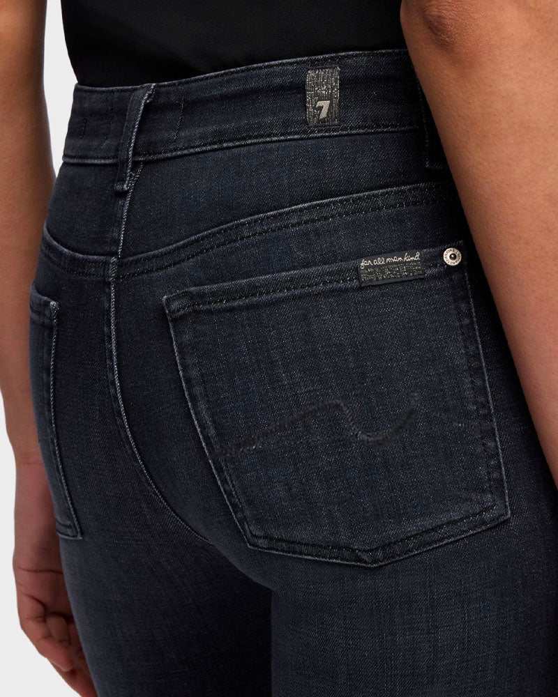 Jean leggy