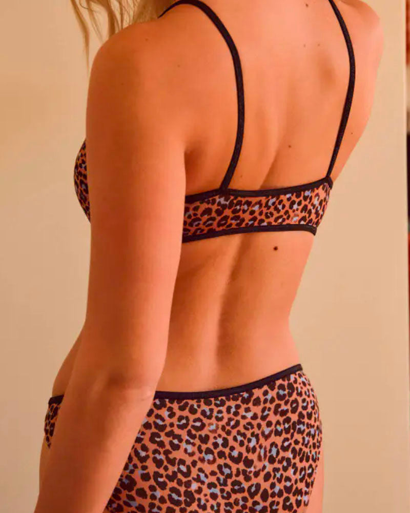 Brassiere georgia