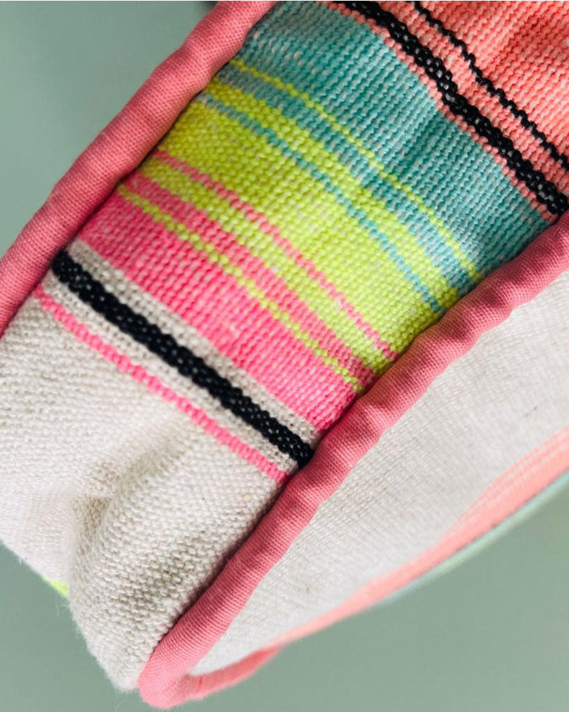 Coussin neonstripe 40x40 noï