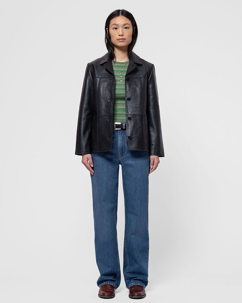 Veste saga nudie woman