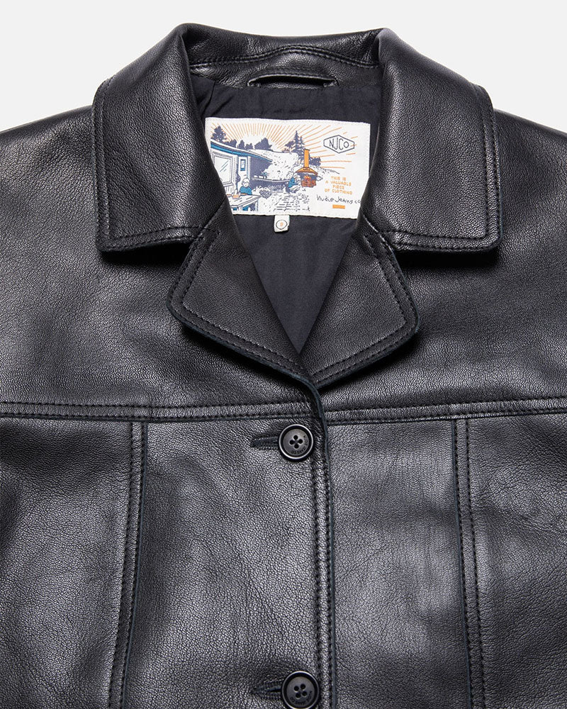 Veste saga nudie woman
