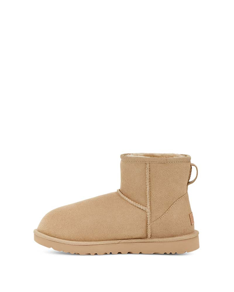 Boots classic mini ugg