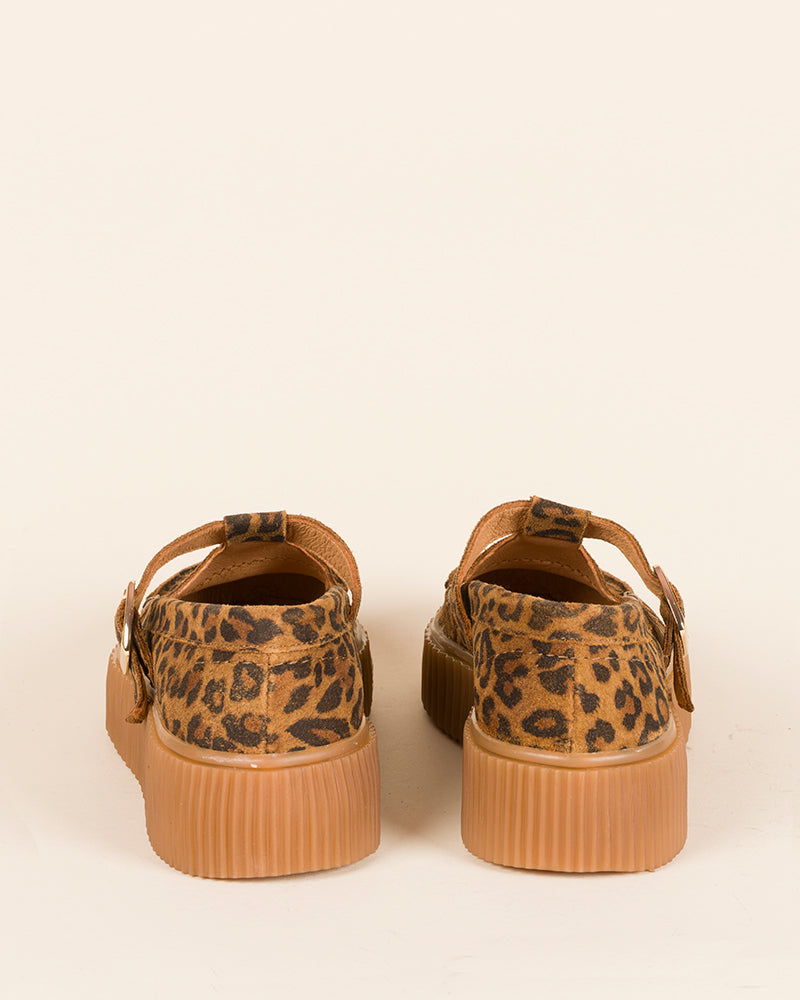 Mocassins we do