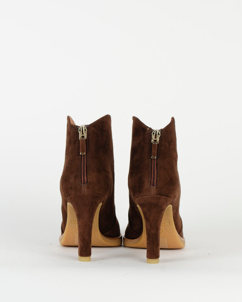 Boots lola cruz