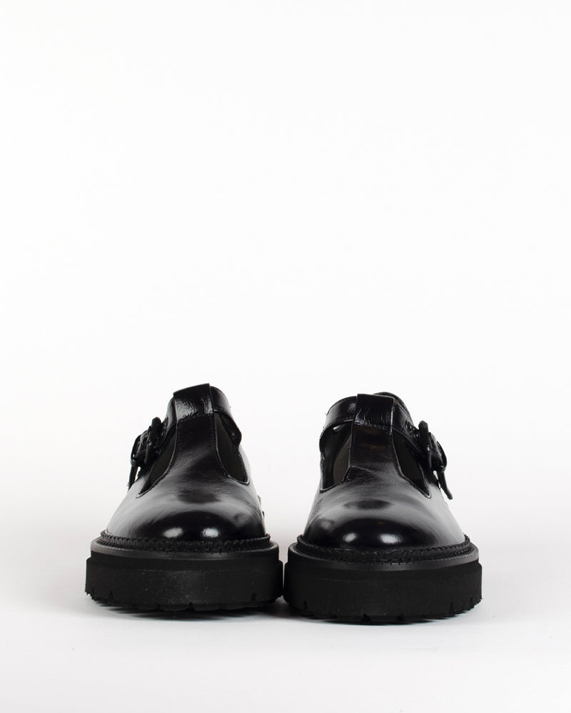 Babies kennel and schmenger