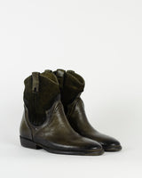 Boots jo ghost
