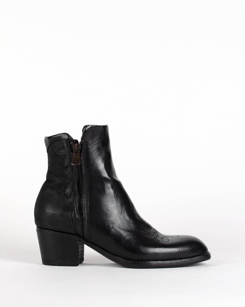 Boots king tartufoli