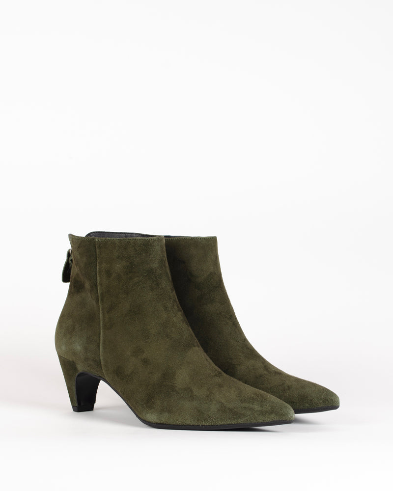 Boots evaluna