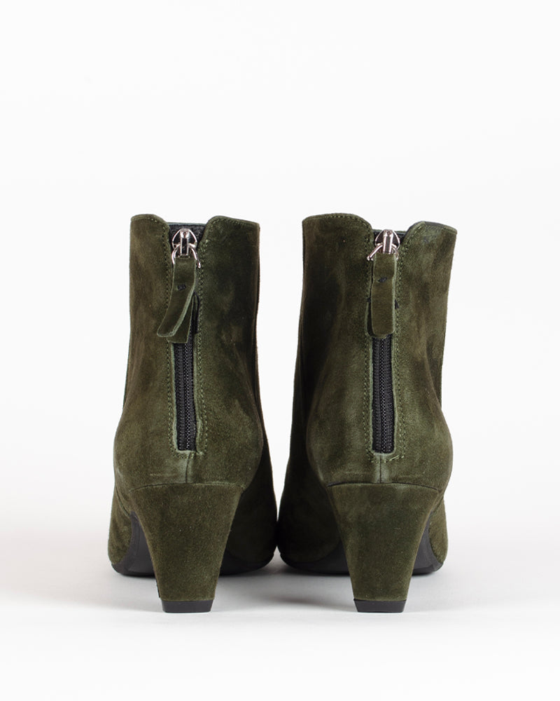 Boots evaluna
