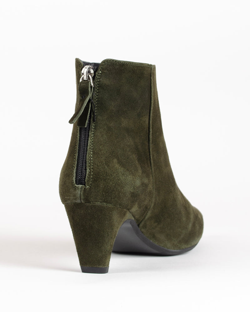 Boots evaluna