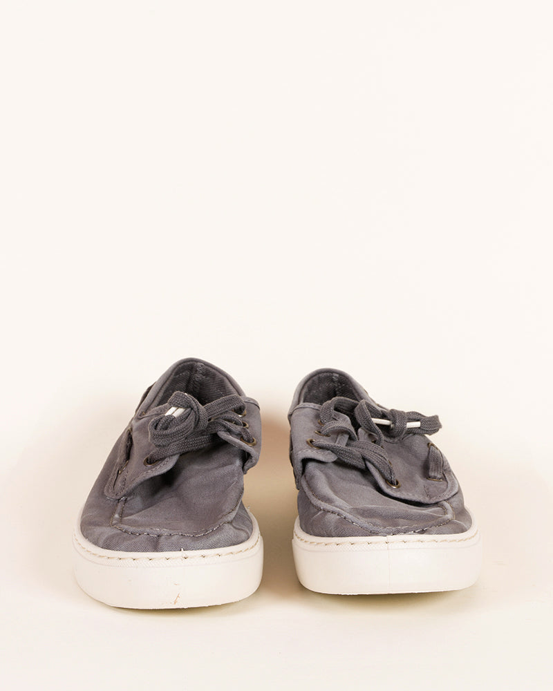 Bateau natural world