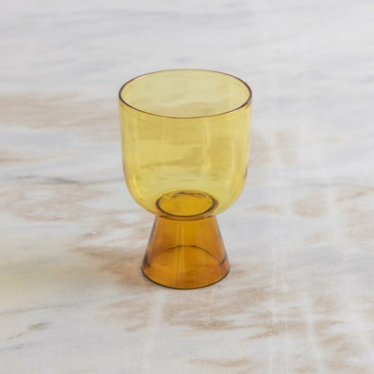 Verre niko petit be home