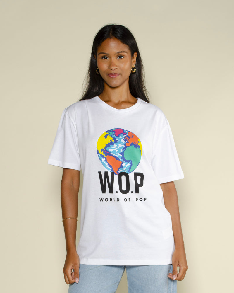Tee shirt world of pop