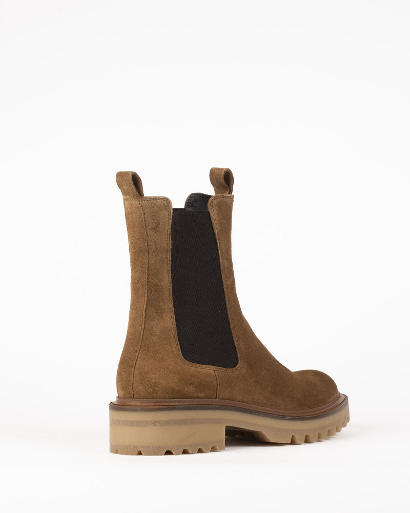 Boots billi bi