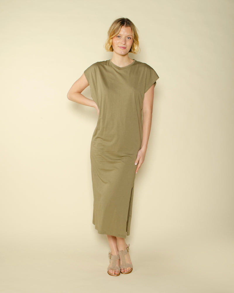 Robe anonym women