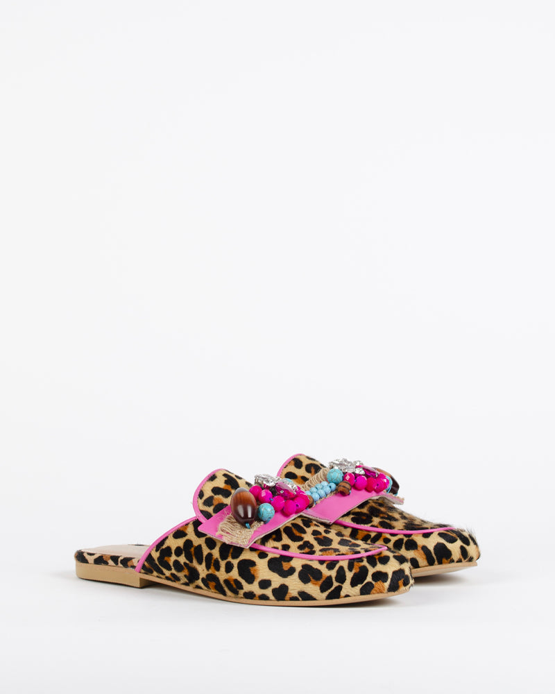 Mules elina linardaki