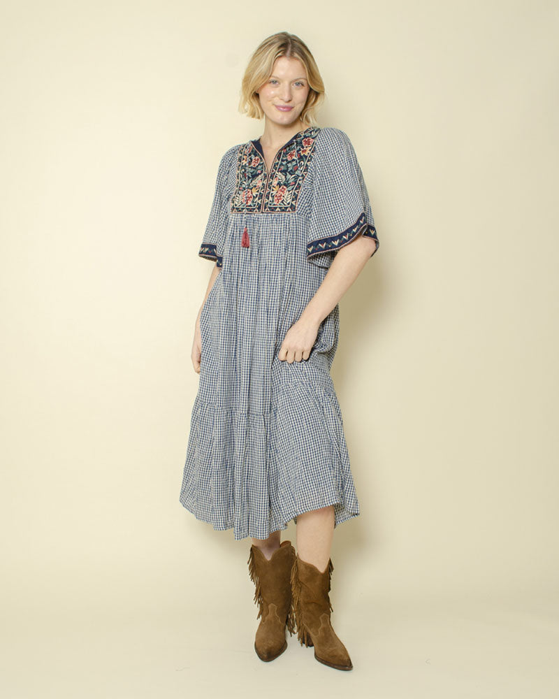 Robe maison hotel