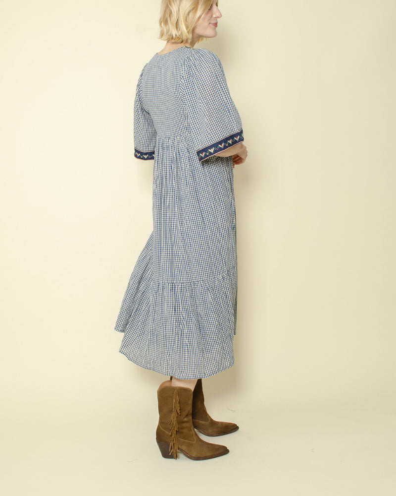 Robe maison hotel