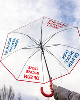 Parapluie open in case of rain fisura