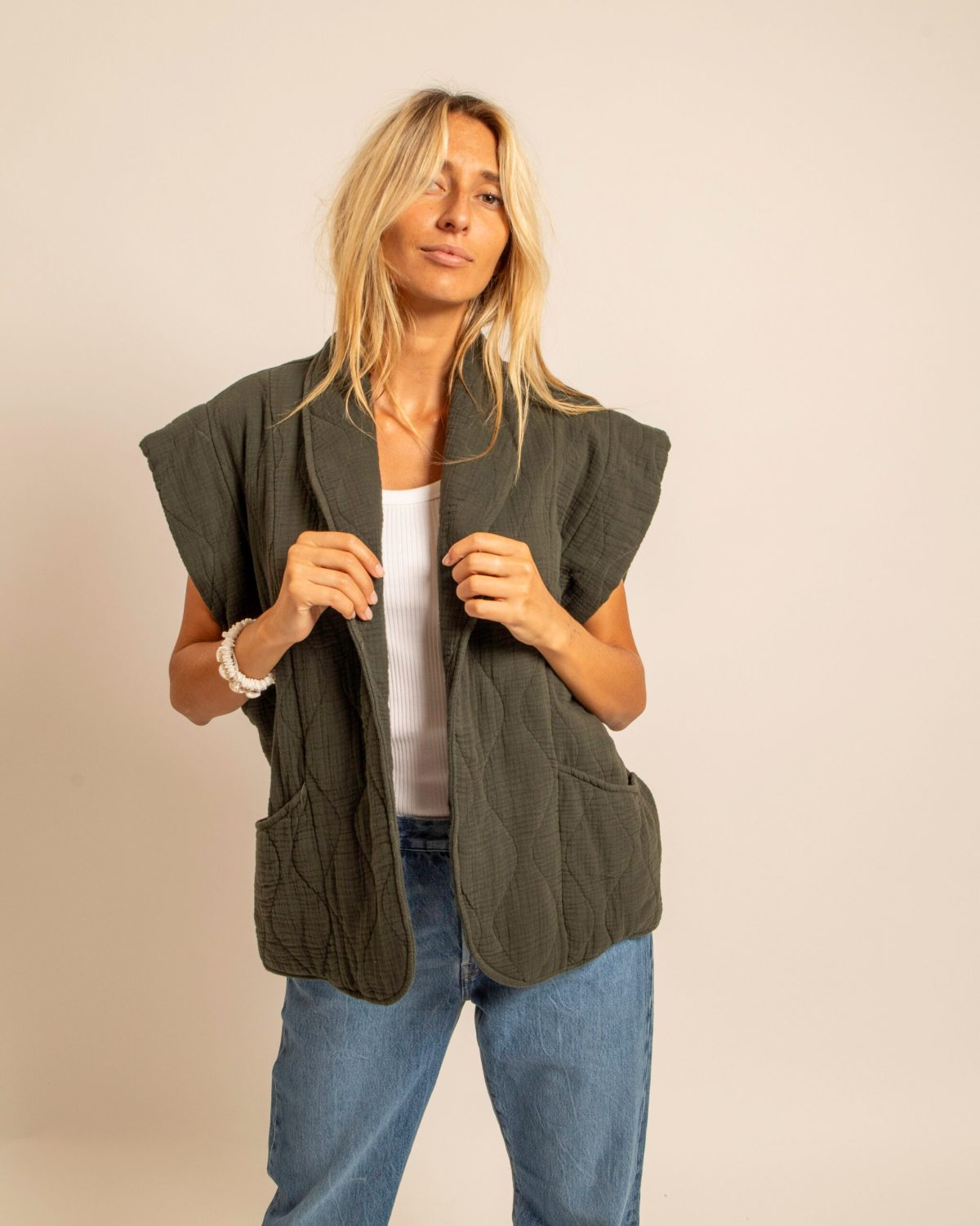 Veste sans manches aokyanos