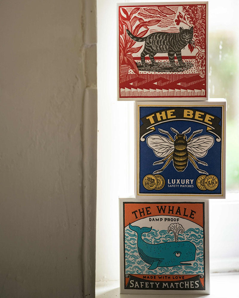 Boite allumettes the bee archivist