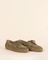 Mocassins posa