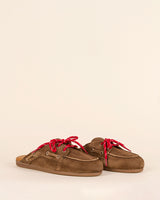 Mules posa