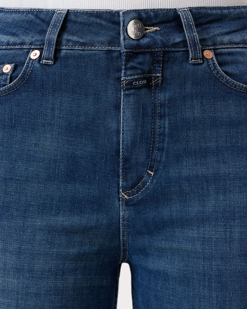 Jean glow up closed women