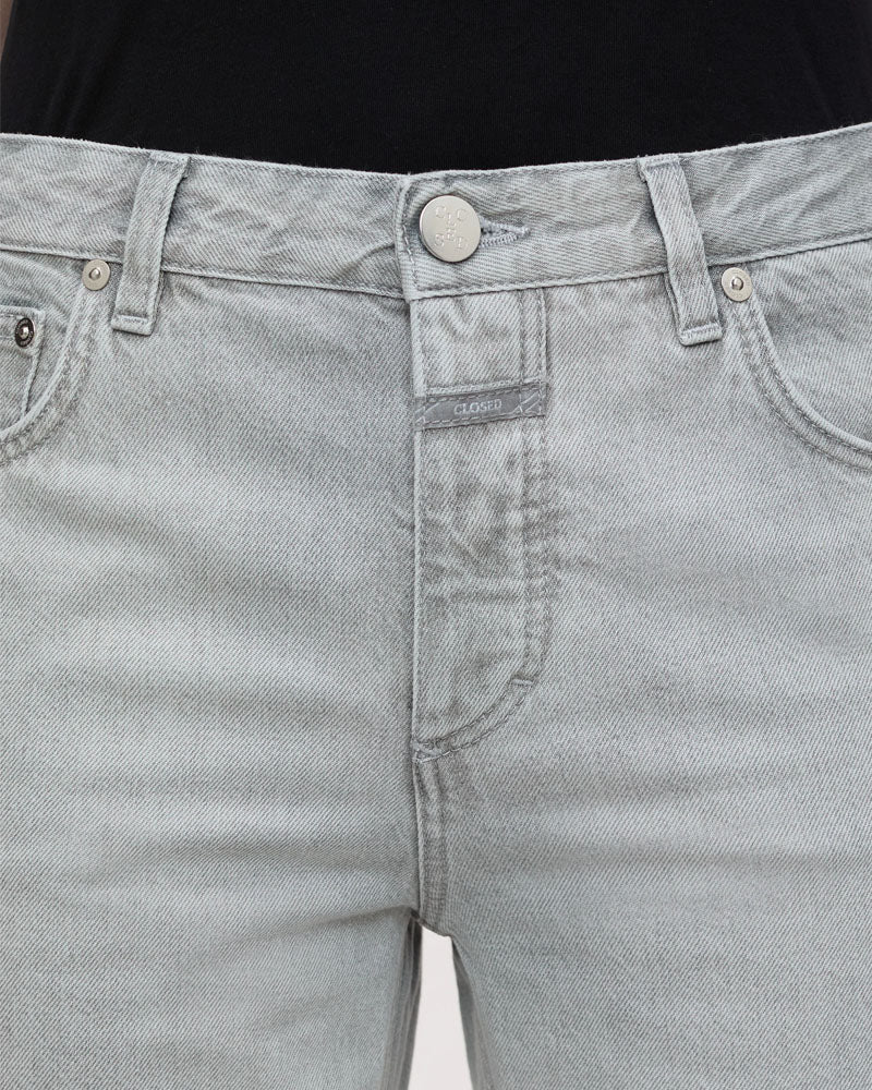 Jean gillan closed women