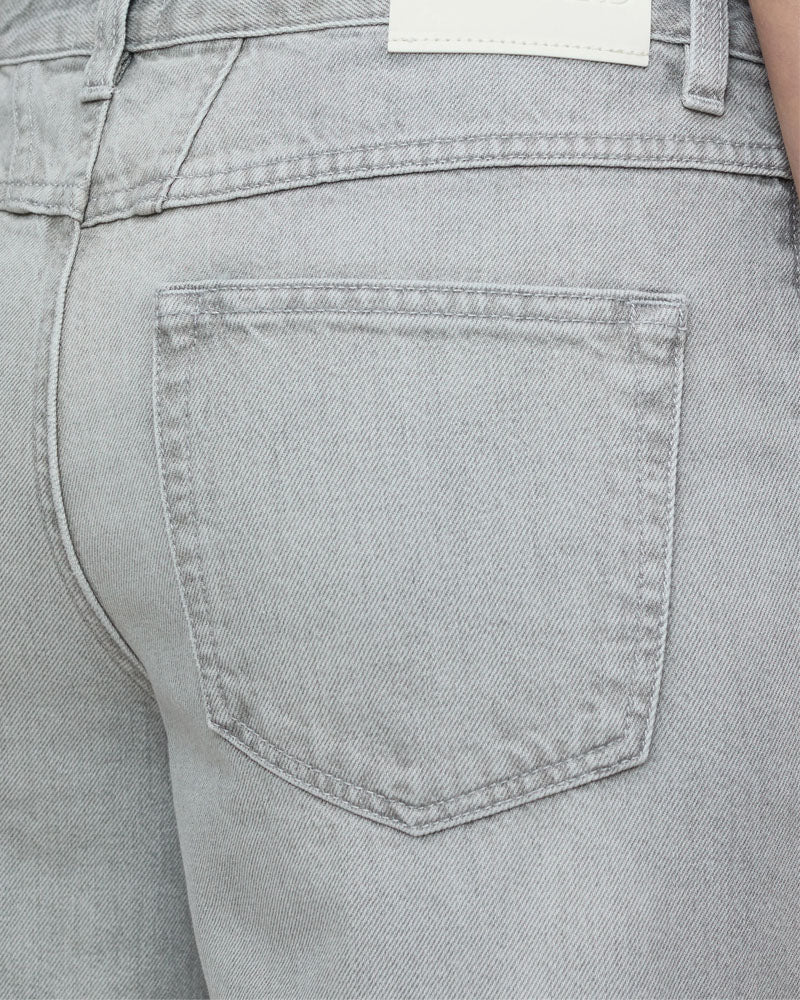 Jean gillan closed women