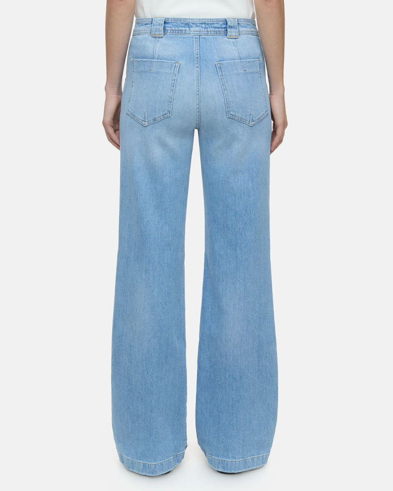 Jean aria closed women