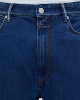 Jean closed