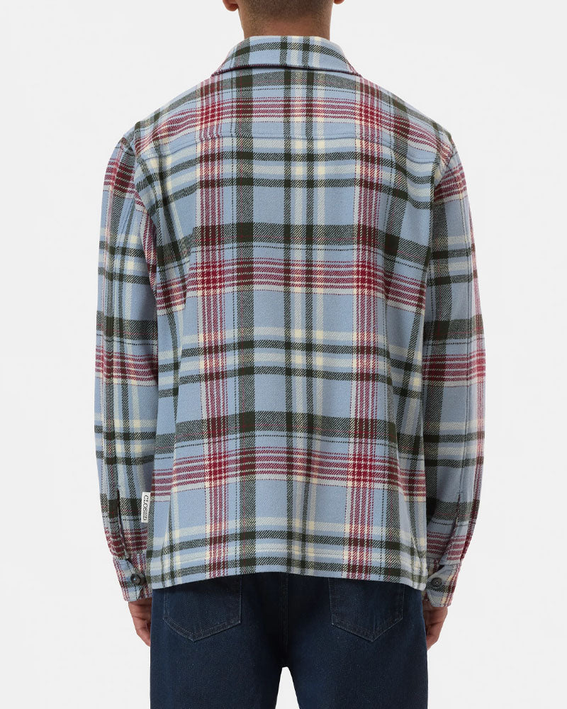 Sur chemise closed