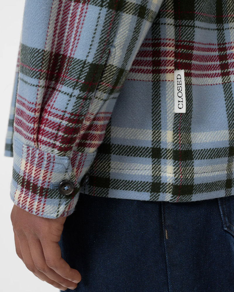 Sur chemise closed