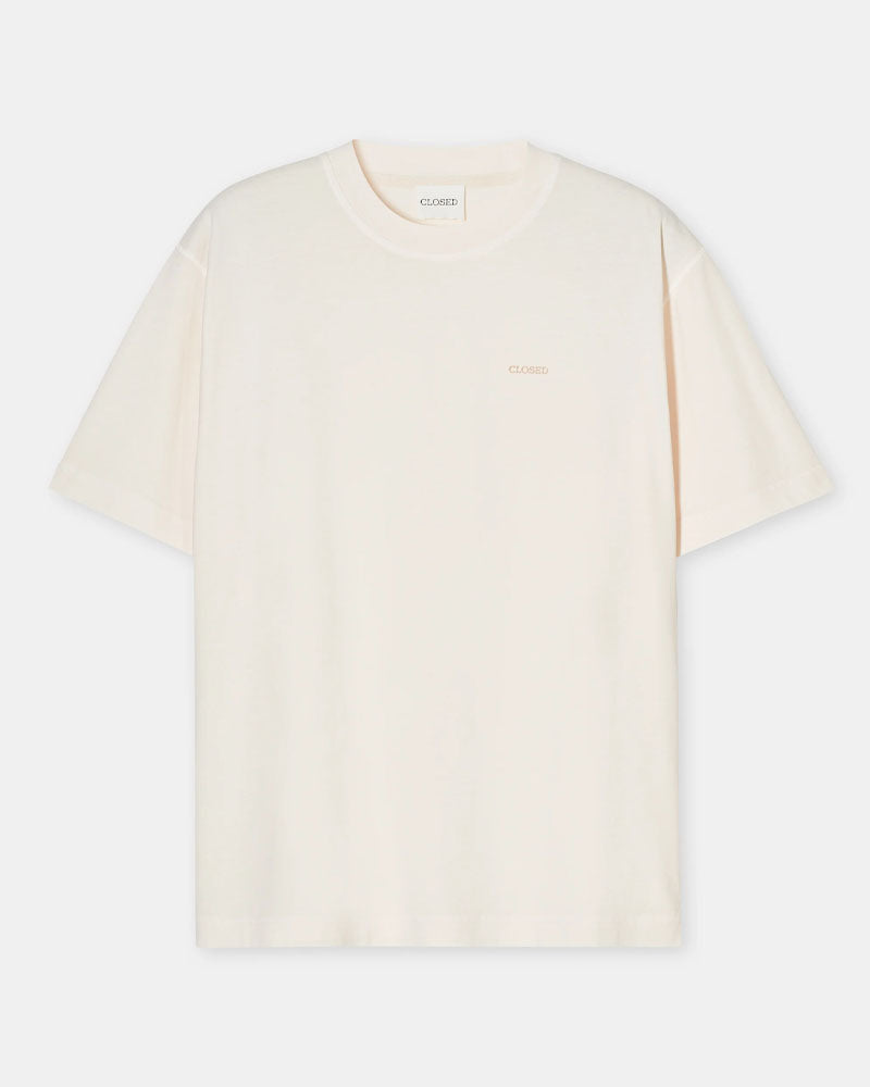 Tee shirt closed