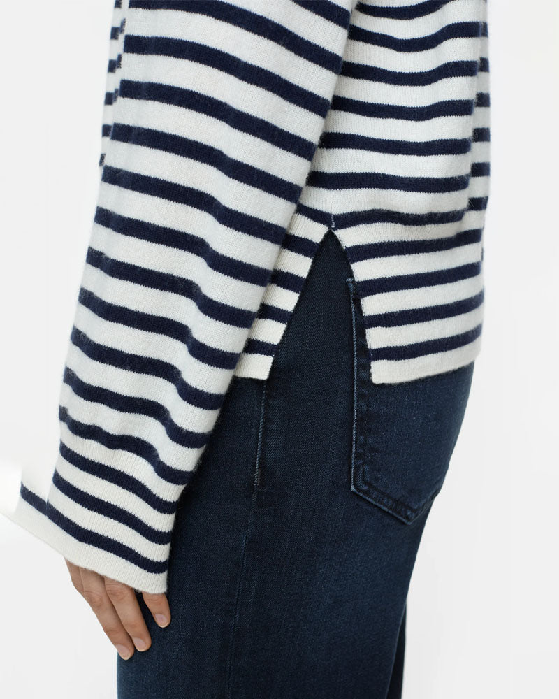 Mariniere closed woman