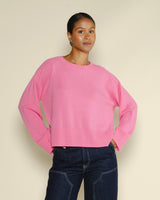 Pull closed women