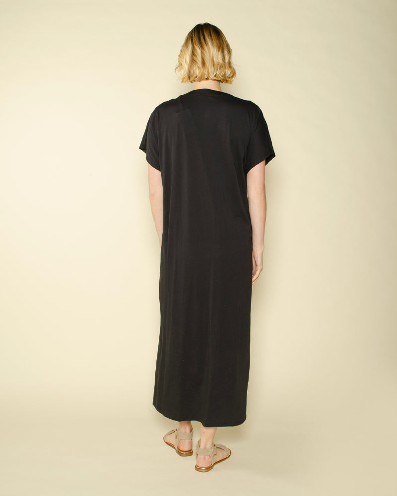 Robe anonym women