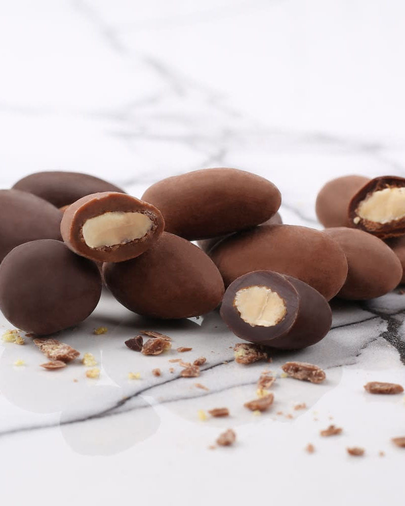 Amandes enrobees le chocolat des francais
