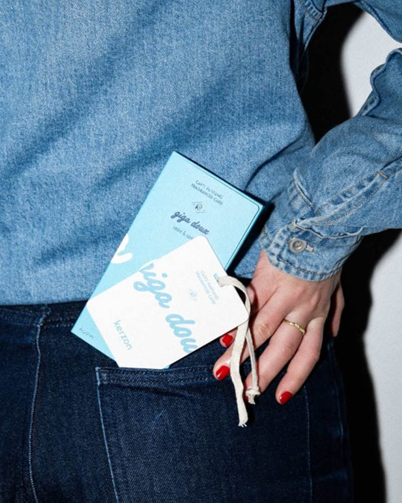 Carte parfumee giga doux kerzon