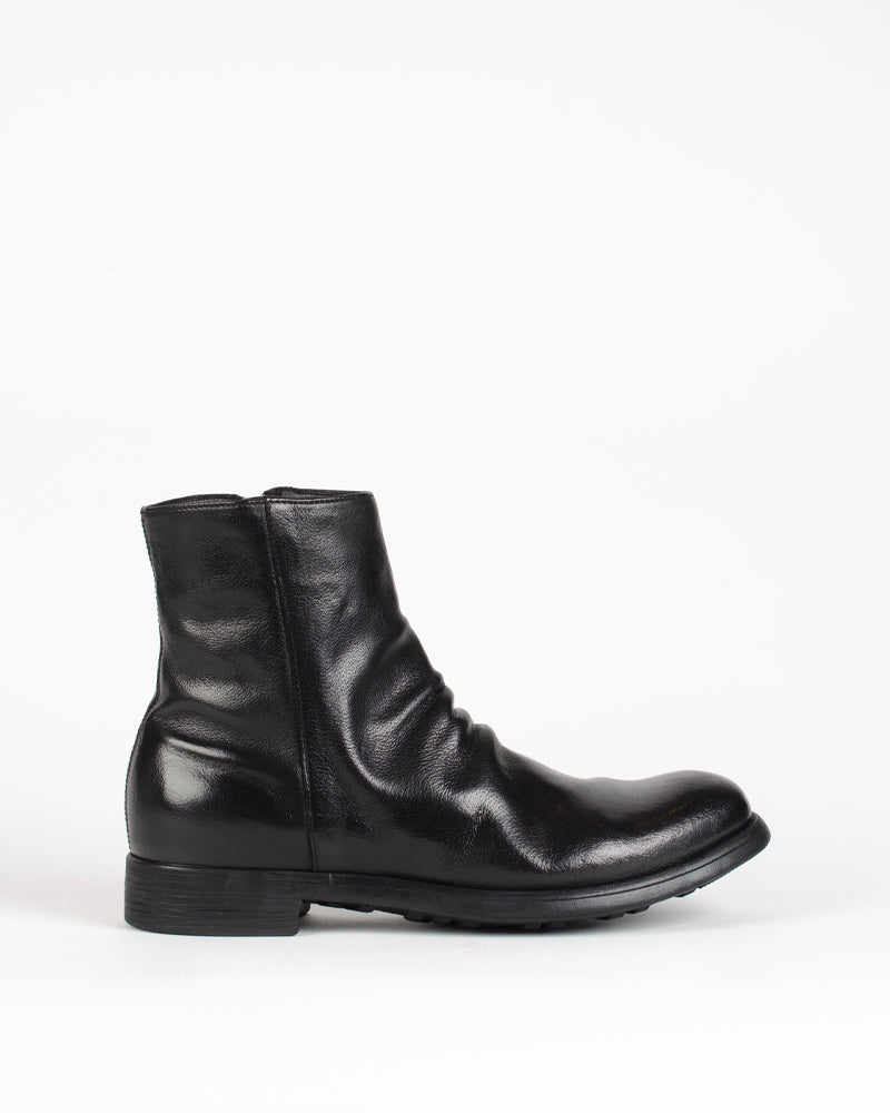 Boots chronicle